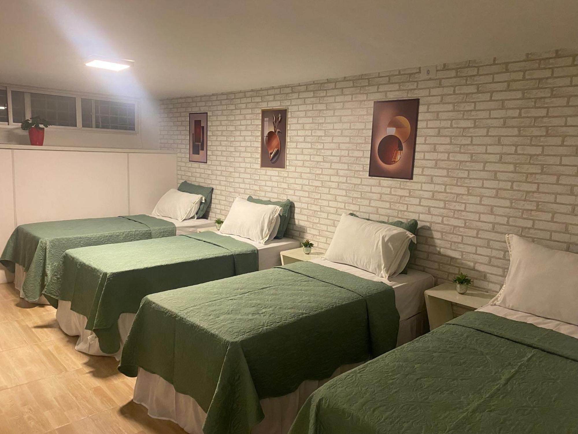 Apartamento Terreo De 1 *